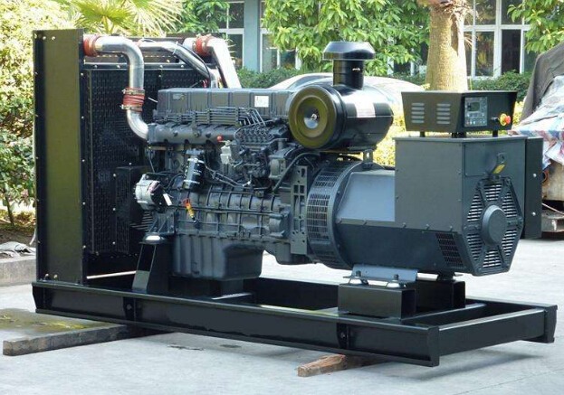 惠城全新本田150kw大型柴油发电机组